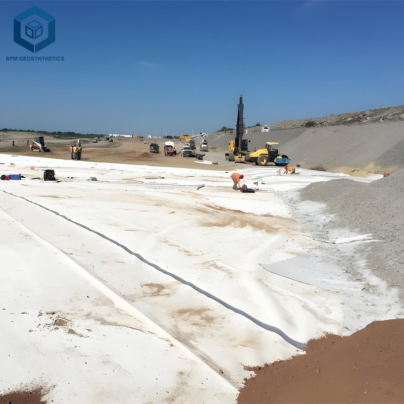 ดินเหนียวฝังกลบ