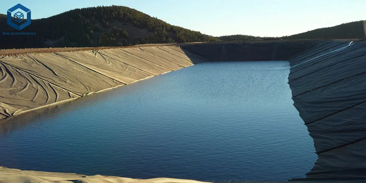 Revestimentos de barragens de geomembranas HDPE BPM
