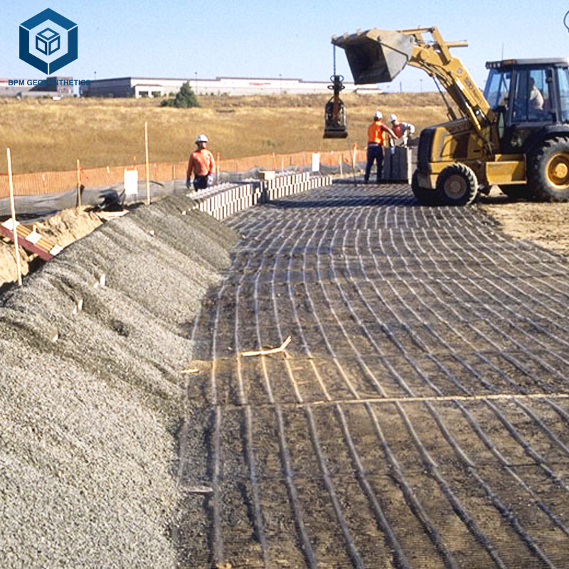 Géogrille uniaxiale en PEHD