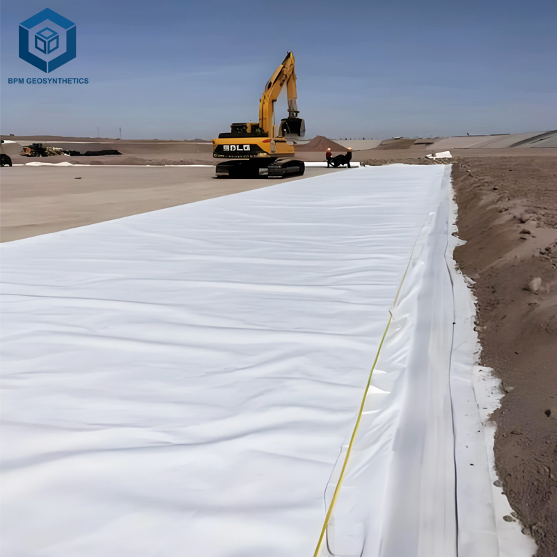 قماش جغرافي غير منسوج