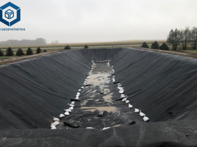 Detail der Verankerungsgrabenkonstruktion für HDPE-Auskleidung