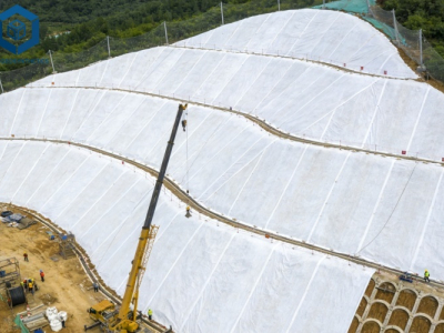 geomembrane vs clay liner comparison