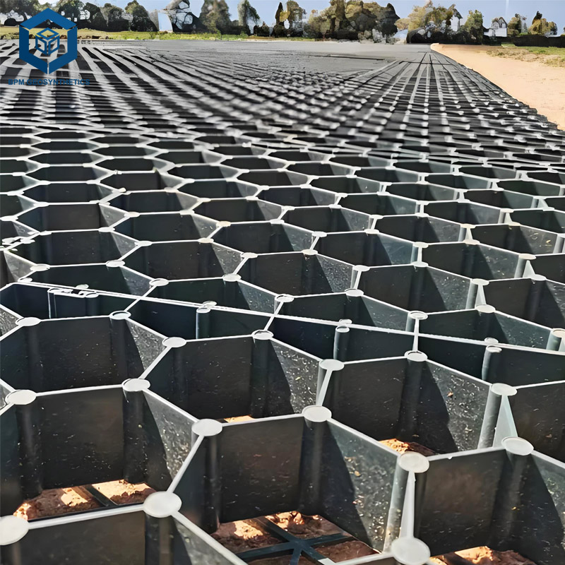 Tấm lát cỏ HDPE bảo vệ và ổn định bãi cỏ