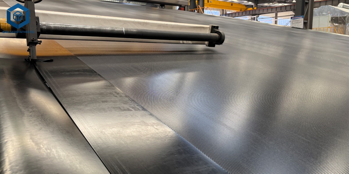 Tấm lót thùng nhựa HDPE Tấm lót thùng nhựa HDPE