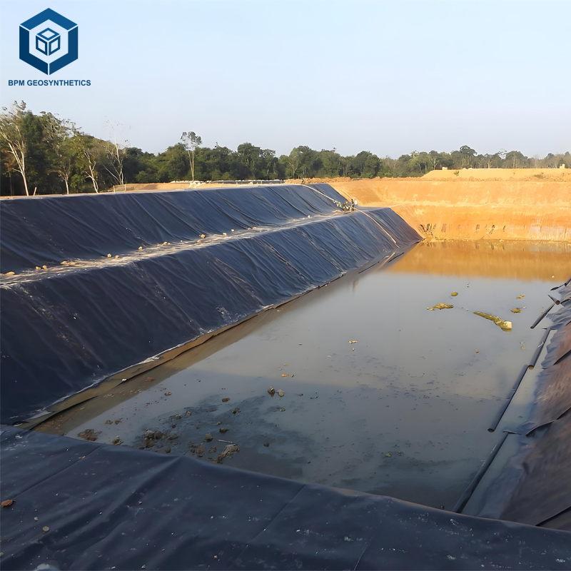 Revêtement de barrage