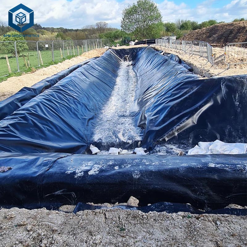 Geomembraanfolie voor waterreservoirs