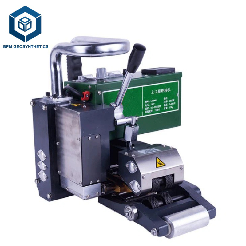 HDPE Geomembrane Welding Machine for Anti Seepage Projects