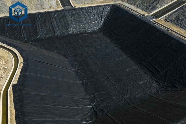 Resistencia química de la geomembrana a soluciones ácidas.jpg