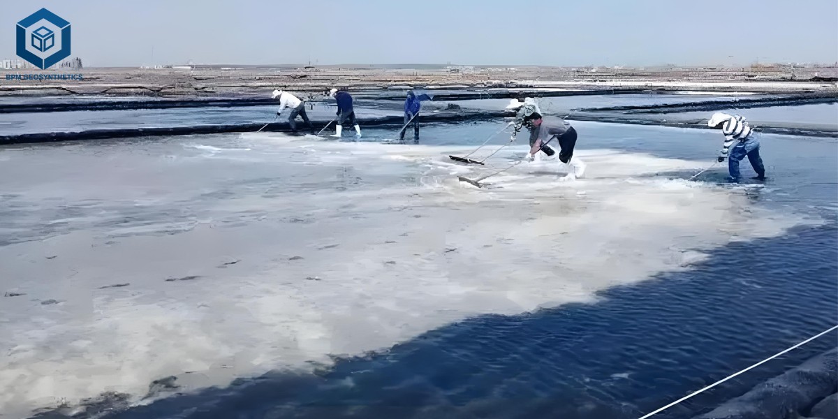 Tấm lót thùng nhựa HDPE Tấm lót thùng nhựa HDPE