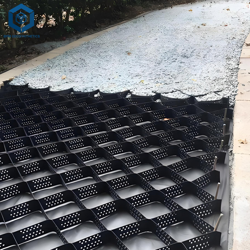 Geocell đục lỗ
