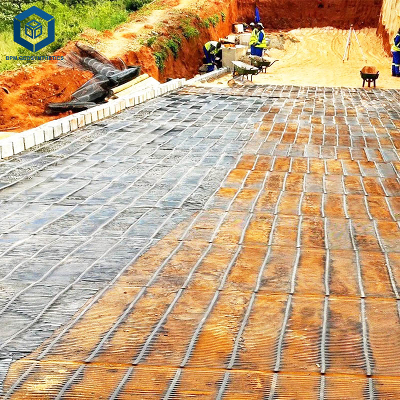 Géogrille uniaxiale en PEHD