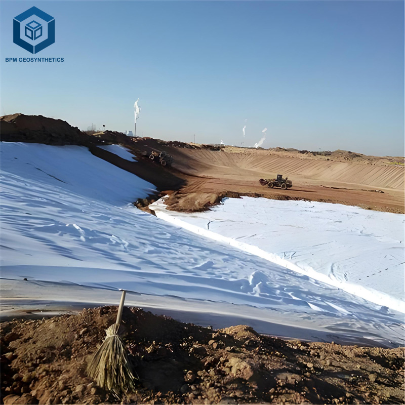 복합 지오멤브레인 라이너