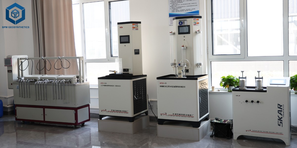 Peralatan Uji Pelapis Tanah Liat GCL