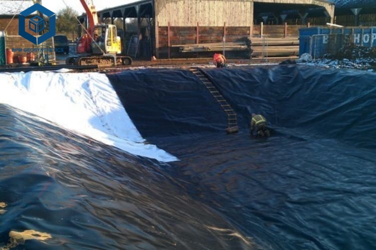 Toleranz der Geomembrandicke während der Produktion.jpg Toleranz der Geomembrandicke während der Produktion.jpg