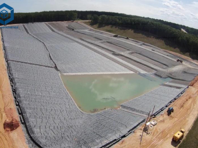 Revêtement en PEHD pour le stockage des résidus