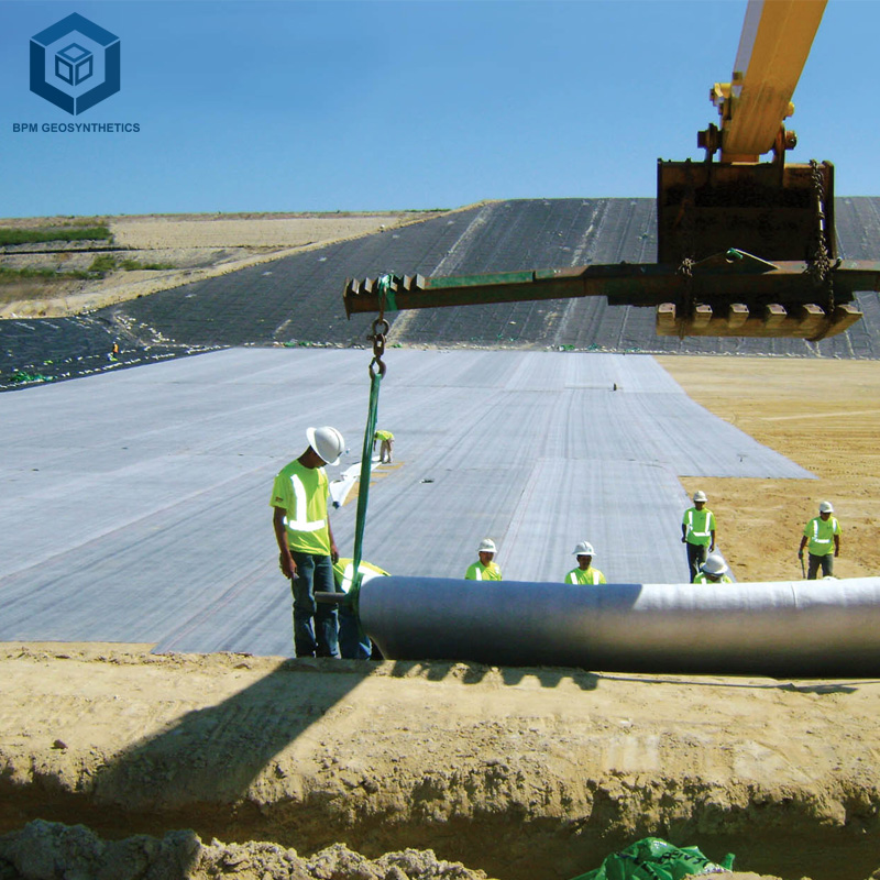Revestimiento de arcilla sintética geo