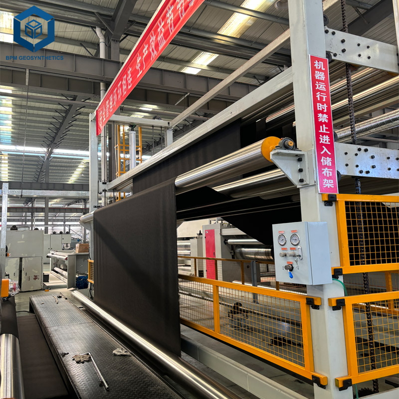 ผ้าใยสังเคราะห์ 4 ออนซ์