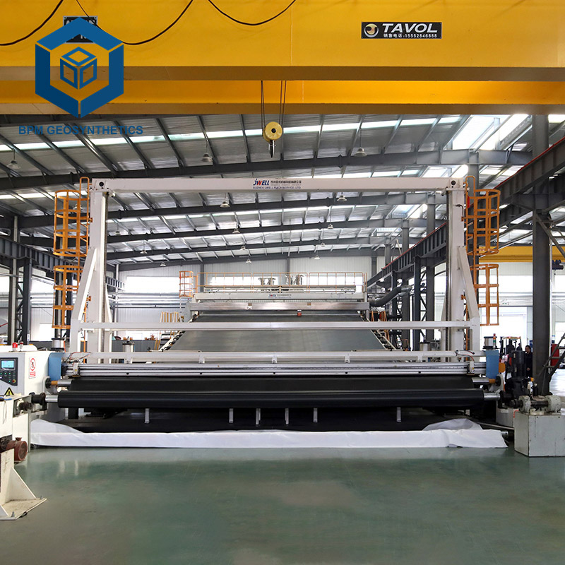 أغشية جيوسينثيتكس من البولي إيثيلين عالي الكثافة