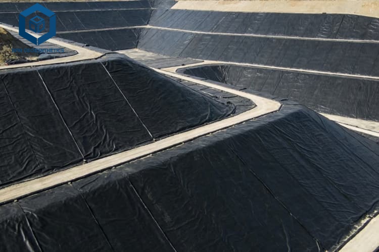 Composite geomembrane vs separate layers system - The Best Project ...