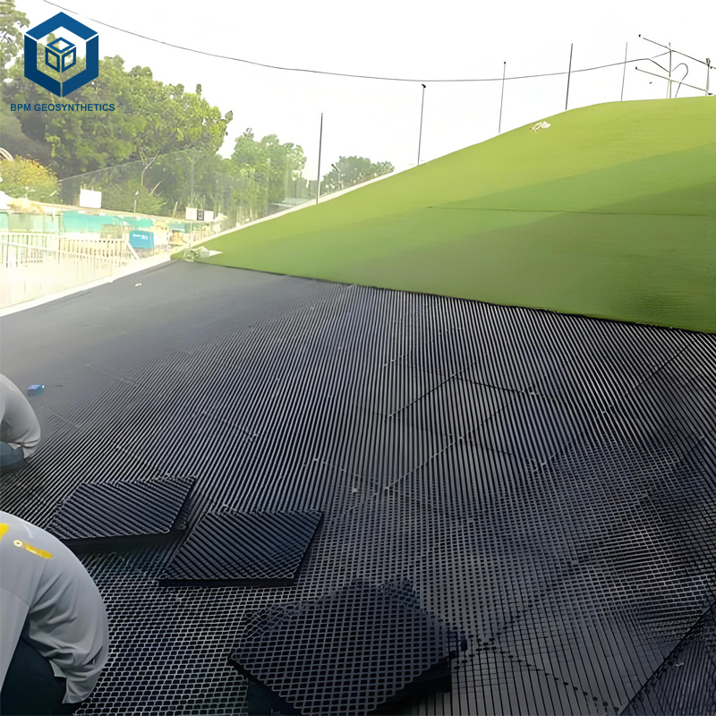 Drainagezelle für Kunstrasen