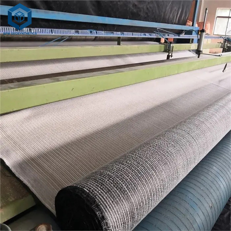 Biaya Pelapis Bentonit