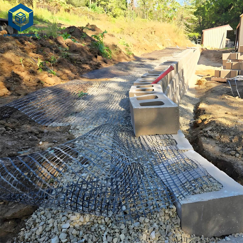 Duvar ve Eğim Stabilizasyon Projeleri için PET Geogrid