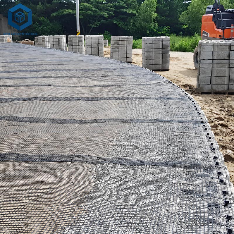 Eğim Koruması İçin İstinat Duvarı Geogridi