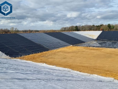 how rocks damage geomembrane liners